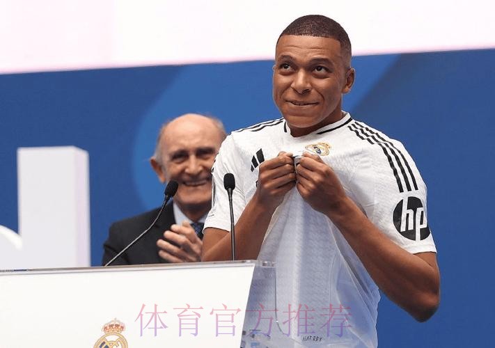 安帅希望冬窗签下防守球员 将与高层会面做决定